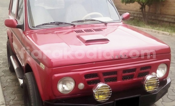 Acheter Occasion Voiture Lada Niva Rouge à Antananarivo, Analamanga