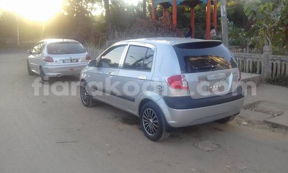 Acheter Occasion Voiture Hyundai Getz Gris à Antananarivo, Analamanga Acheter Occasion Voiture Hyundai Getz Gris à Antananarivo, Analamanga