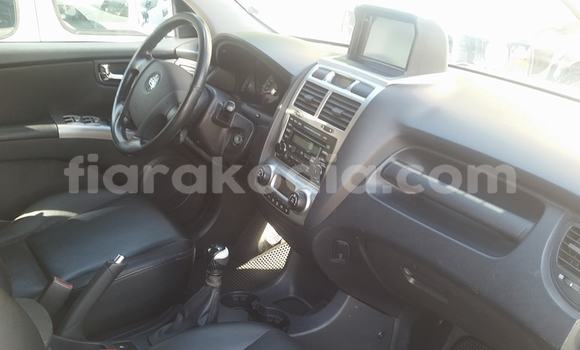 Acheter Occasion Voiture Kia Sportage Blanc à Antananarivo, Analamanga Acheter Occasion Voiture Kia Sportage Blanc à Antananarivo, Analamanga