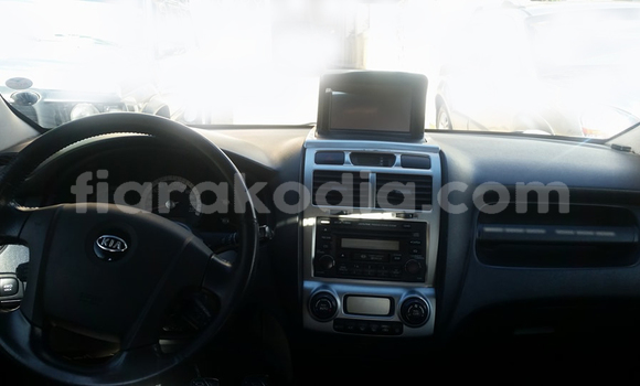 Acheter Occasion Voiture Kia Sportage Blanc à Antananarivo, Analamanga Acheter Occasion Voiture Kia Sportage Blanc à Antananarivo, Analamanga