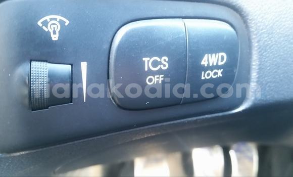 Acheter Occasion Voiture Kia Sportage Blanc à Antananarivo, Analamanga Acheter Occasion Voiture Kia Sportage Blanc à Antananarivo, Analamanga