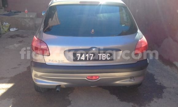 Acheter Occasion Voiture Peugeot 206 Beige à Antananarivo, Analamanga Acheter Occasion Voiture Peugeot 206 Beige à Antananarivo, Analamanga