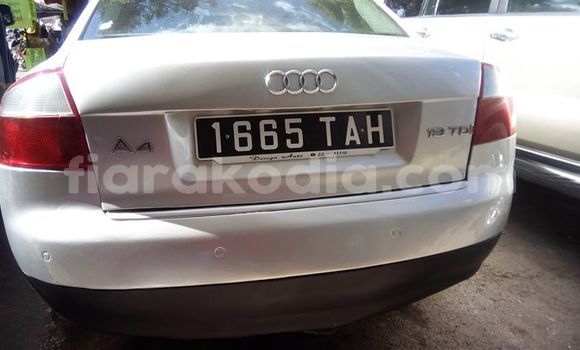 Acheter Occasion Voiture Audi A4 Blanc à Antananarivo, Analamanga