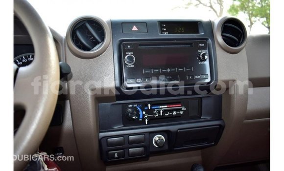 Buy Import Toyota Land Cruiser White Car in Import - Dubai in Diana Buy Import Toyota Land Cruiser White Car in Import - Dubai in Diana