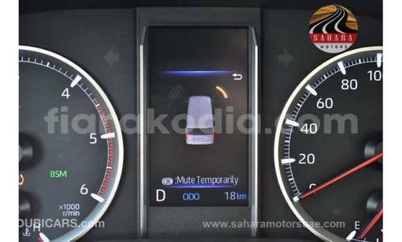 Buy Import Toyota Granvia White Car in Import - Dubai in Diana Buy Import Toyota Granvia White Car in Import - Dubai in Diana