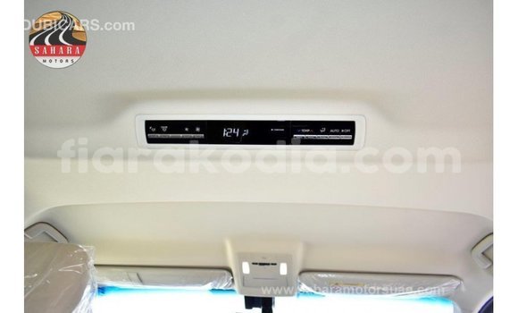 Buy Import Toyota Granvia White Car in Import - Dubai in Diana Buy Import Toyota Granvia White Car in Import - Dubai in Diana