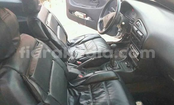 Hividy Mitsubishi Colt fotsy Car in Antananarivo in Analamanga Hividy Mitsubishi Colt fotsy Car in Antananarivo in Analamanga