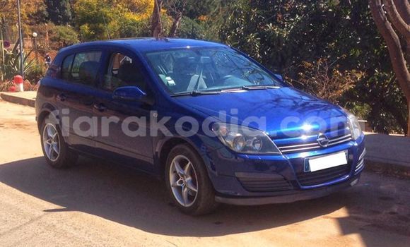 Acheter Occasion Voiture Opel Astra Bleu à Antananarivo, Analamanga