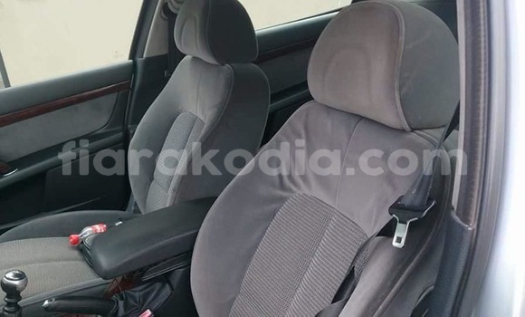 Acheter Occasion Voiture Peugeot 407 Gris à Antananarivo, Analamanga Acheter Occasion Voiture Peugeot 407 Gris à Antananarivo, Analamanga