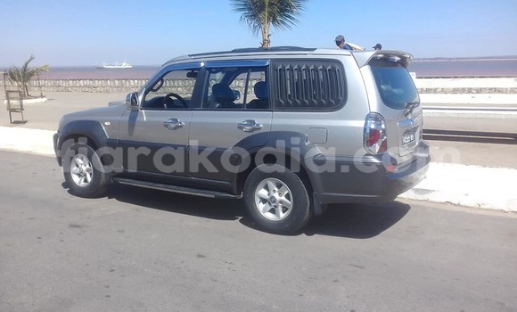 Acheter Occasion Voiture Hyundai H1 Gris à Antananarivo, Analamanga Acheter Occasion Voiture Hyundai H1 Gris à Antananarivo, Analamanga