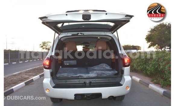Buy Import Toyota Sequoia White Car in Import - Dubai in Diana Buy Import Toyota Sequoia White Car in Import - Dubai in Diana