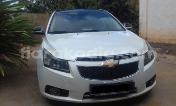 Acheter Occasion Voiture Chevrolet Cruze Blanc à Antananarivo, Analamanga