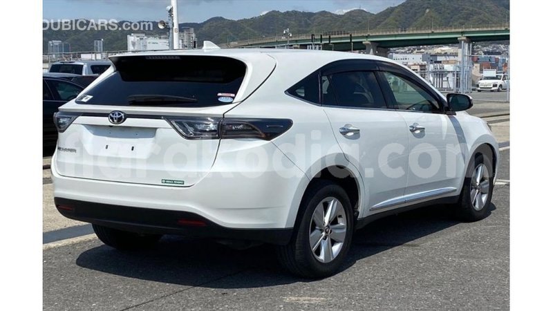 Big with watermark toyota harrier diana import dubai 5992