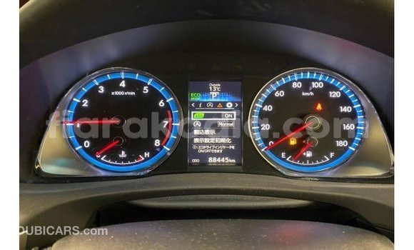 Acheter Import Voiture Toyota Harrier Blanc à Import - Dubai, Diana Acheter Import Voiture Toyota Harrier Blanc à Import - Dubai, Diana