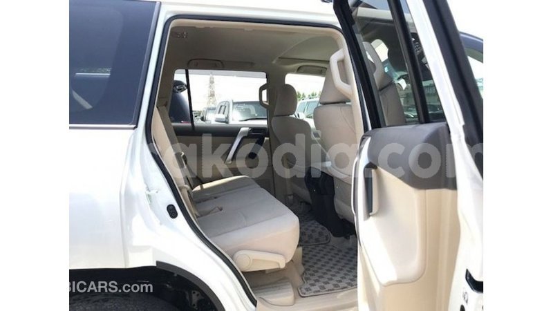 Big with watermark toyota prado diana import dubai 5994