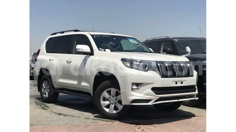 Big with watermark toyota prado diana import dubai 5995