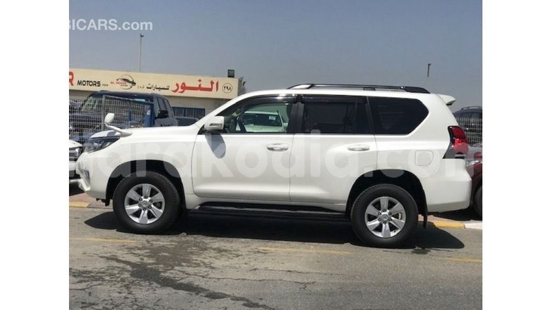 Big with watermark toyota prado diana import dubai 5996