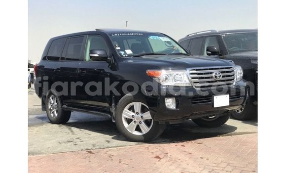 Acheter Import Voiture Toyota Land Cruiser Noir à Import - Dubai, Diana Acheter Import Voiture Toyota Land Cruiser Noir à Import - Dubai, Diana