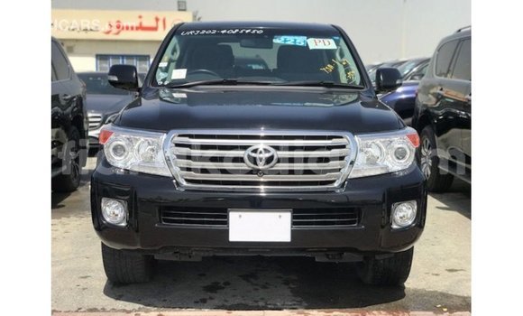 Acheter Import Voiture Toyota Land Cruiser Noir à Import - Dubai, Diana Acheter Import Voiture Toyota Land Cruiser Noir à Import - Dubai, Diana