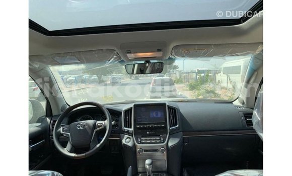 Acheter Import Voiture Toyota Land Cruiser Noir à Import - Dubai, Diana Acheter Import Voiture Toyota Land Cruiser Noir à Import - Dubai, Diana