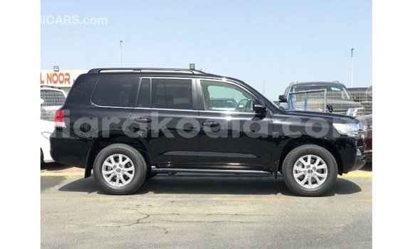 Acheter Import Voiture Toyota Land Cruiser Noir à Import - Dubai, Diana Acheter Import Voiture Toyota Land Cruiser Noir à Import - Dubai, Diana