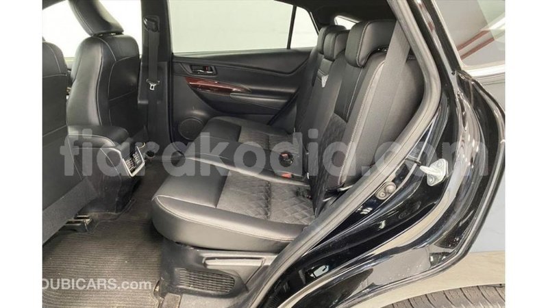 Big with watermark toyota harrier diana import dubai 6005