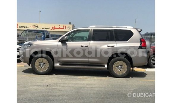 Acheter Import Voiture Toyota Prado Autre à Import - Dubai, Diana Acheter Import Voiture Toyota Prado Autre à Import - Dubai, Diana