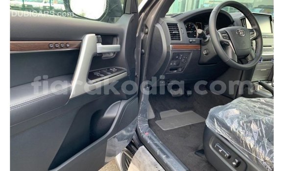 Hividy Toyota Land Cruiser Hafa Car in Import - Dubai in Diana Hividy Toyota Land Cruiser Hafa Car in Import - Dubai in Diana