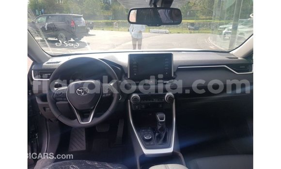 Acheter Import Utilitaire Toyota HiAce Autre à Import - Dubai, Diana Acheter Import Utilitaire Toyota HiAce Autre à Import - Dubai, Diana