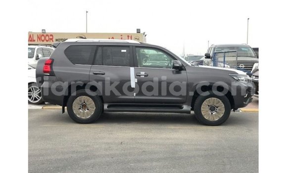 Acheter Import Voiture Toyota Prado Autre à Import - Dubai, Diana Acheter Import Voiture Toyota Prado Autre à Import - Dubai, Diana