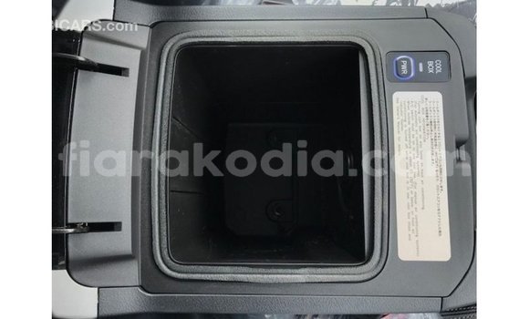 Acheter Import Voiture Toyota Prado Autre à Import - Dubai, Diana Acheter Import Voiture Toyota Prado Autre à Import - Dubai, Diana