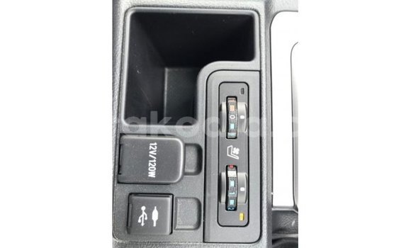 Acheter Import Voiture Toyota Prado Autre à Import - Dubai, Diana Acheter Import Voiture Toyota Prado Autre à Import - Dubai, Diana