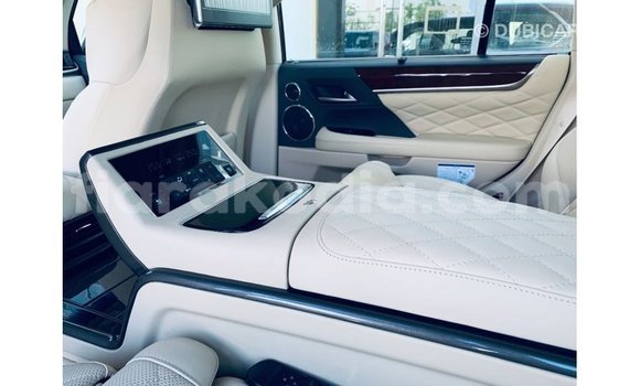 Acheter Import Voiture Lexus LX Rouge à Import - Dubai, Diana Acheter Import Voiture Lexus LX Rouge à Import - Dubai, Diana