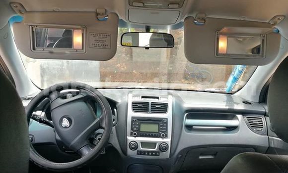 Buy Used Kia Sportage Blue Car in Antananarivo in Analamanga Buy Used Kia Sportage Blue Car in Antananarivo in Analamanga