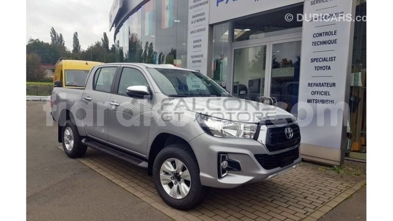 Big with watermark toyota hilux diana import dubai 6025