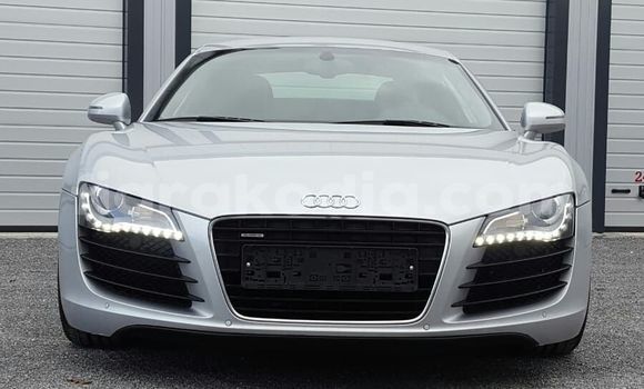 Acheter Occasion Voiture Audi R8 Gris à Ankazoabo, Atsimo-Andrefana