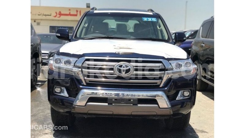 Big with watermark toyota land cruiser diana import dubai 6060