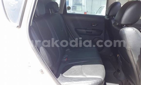 Hividy Kia Soul fotsy Car in Antananarivo in Analamanga Hividy Kia Soul fotsy Car in Antananarivo in Analamanga