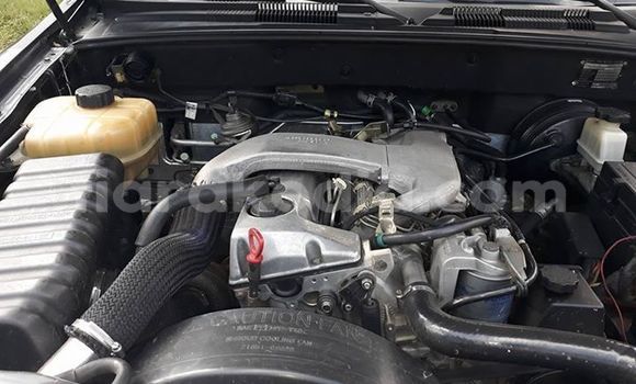 Hividy SsangYong Rexton Black Car in Antananarivo in Analamanga Hividy SsangYong Rexton Black Car in Antananarivo in Analamanga