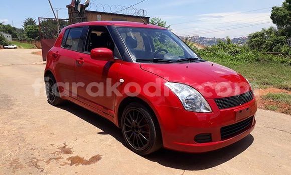 Hividy Suzuki Swift Red Car in Antananarivo in Analamanga Hividy Suzuki Swift Red Car in Antananarivo in Analamanga
