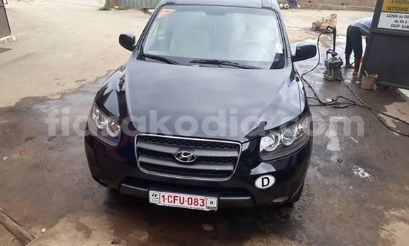 Hividy Hyundai Santa Fe Black Car in Antananarivo in Analamanga Hividy Hyundai Santa Fe Black Car in Antananarivo in Analamanga
