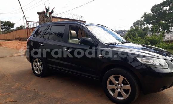 Hividy Hyundai Santa Fe Black Car in Antananarivo in Analamanga Hividy Hyundai Santa Fe Black Car in Antananarivo in Analamanga