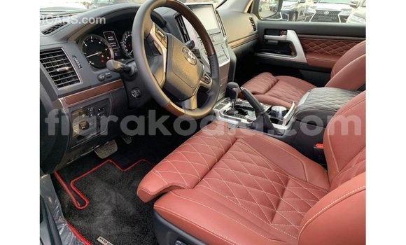 Hividy Toyota Land Cruiser Black Car in Import - Dubai in Diana Hividy Toyota Land Cruiser Black Car in Import - Dubai in Diana