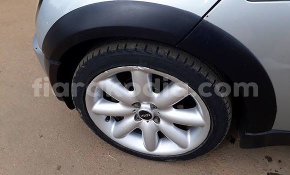 Hividy Mini Cooper Silver Car in Antananarivo in Analamanga Hividy Mini Cooper Silver Car in Antananarivo in Analamanga