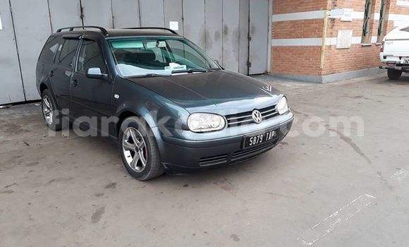 Hividy Volkswagen Golf Hafa Car in Antananarivo in Analamanga Hividy Volkswagen Golf Hafa Car in Antananarivo in Analamanga