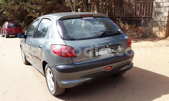 Hividy Peugeot 206 Hafa Car in Antananarivo in Analamanga Hividy Peugeot 206 Hafa Car in Antananarivo in Analamanga