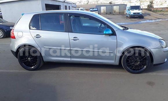 Hividy Volkswagen Golf Silver Car in Antananarivo in Analamanga Hividy Volkswagen Golf Silver Car in Antananarivo in Analamanga