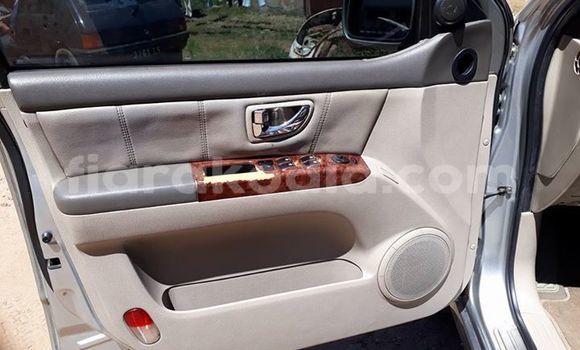 Hividy Kia Sorento Silver Car in Antananarivo in Analamanga Hividy Kia Sorento Silver Car in Antananarivo in Analamanga