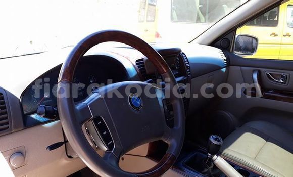 Hividy Kia Sorento Silver Car in Antananarivo in Analamanga Hividy Kia Sorento Silver Car in Antananarivo in Analamanga