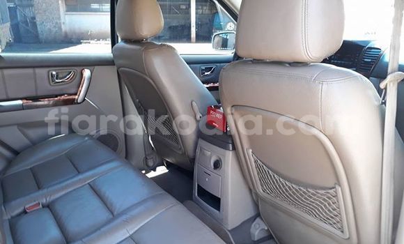 Hividy Kia Sorento Silver Car in Antananarivo in Analamanga Hividy Kia Sorento Silver Car in Antananarivo in Analamanga